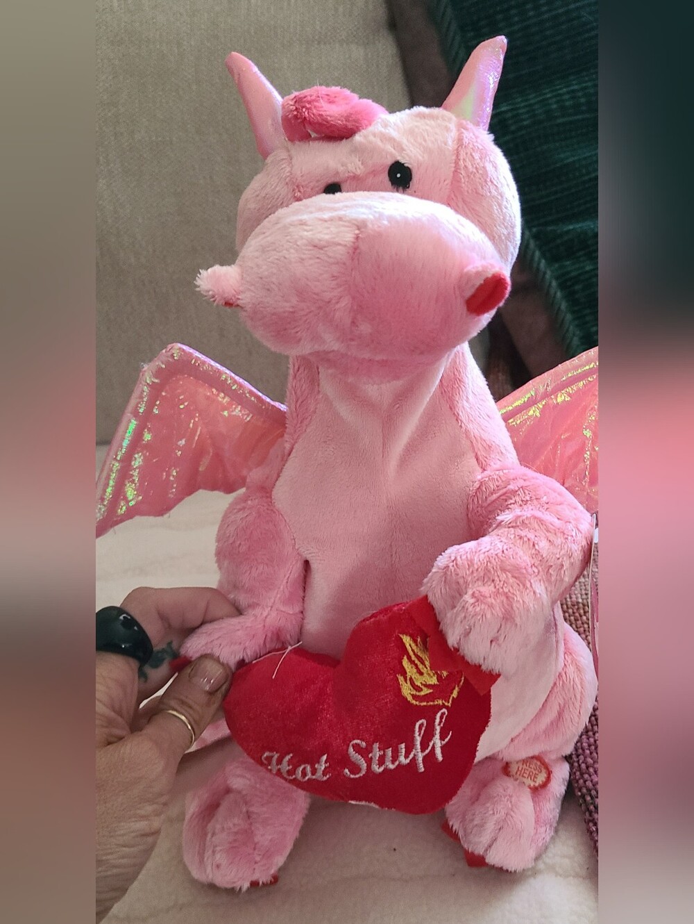 NWT VINTAGE Pink Plush Dragon MUSICAL/ANIMATED Toy w/ 'Hot Stuff' Heart